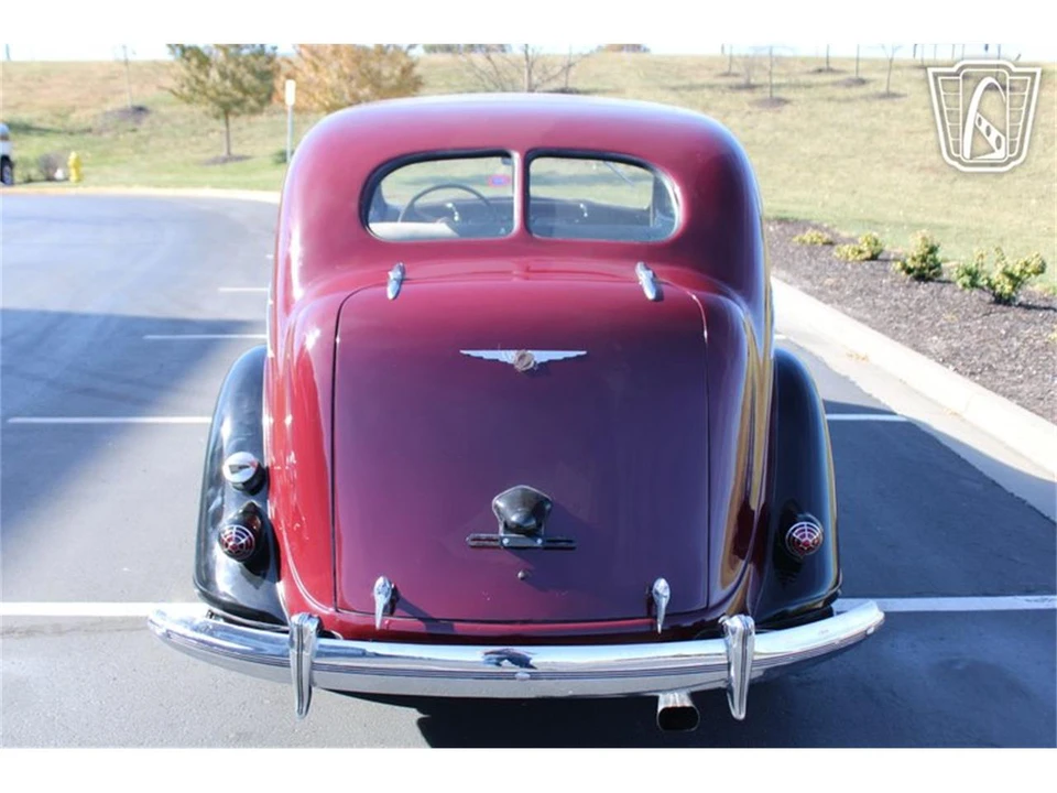 1936 Chrysler Airflow - Image 4 of 31