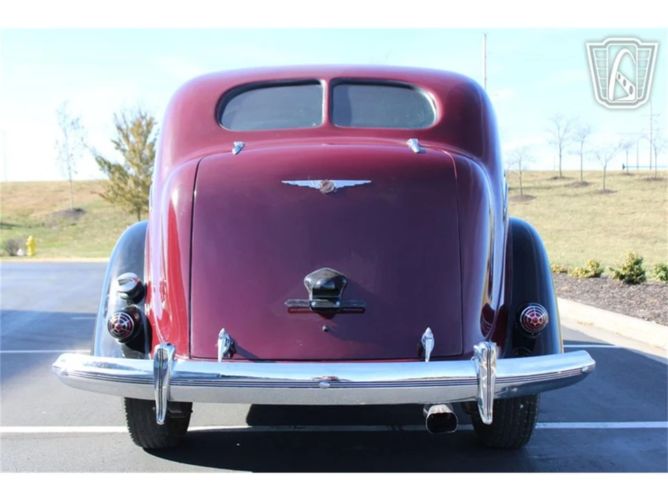 1936 Chrysler Airflow - Image 20 of 31
