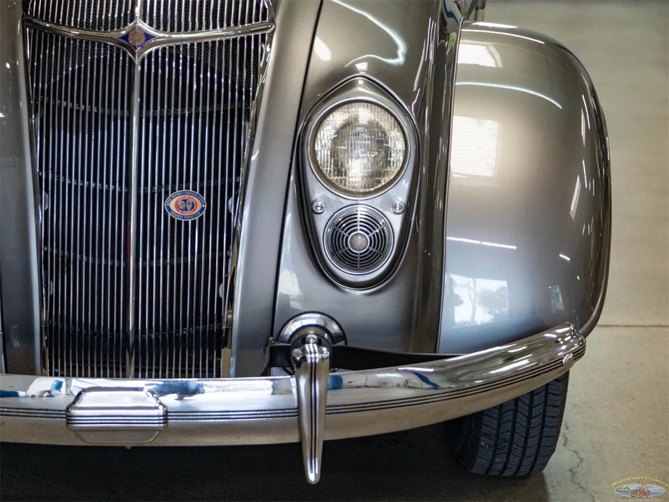 1936 Chrysler Airflow - Image 16 of 31