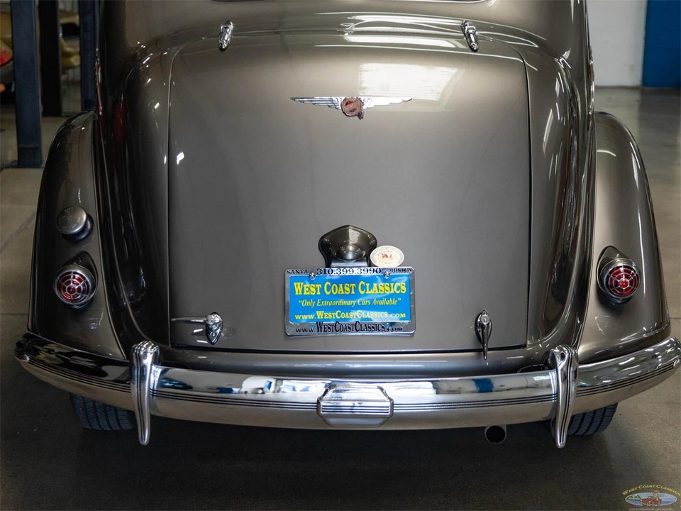 1936 Chrysler Airflow - Image 19 of 31