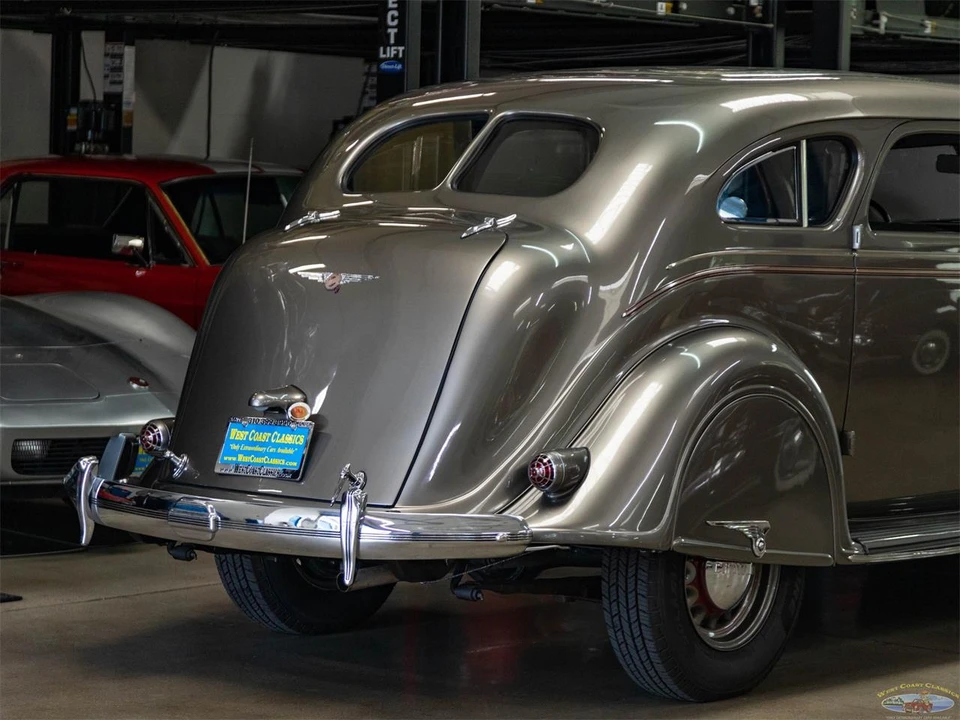 1936 Chrysler Airflow - Image 25 of 31