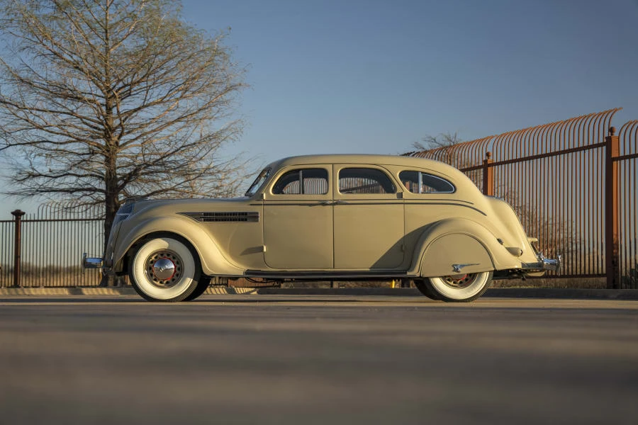 1936 Chrysler Airflow - Image 21 of 31