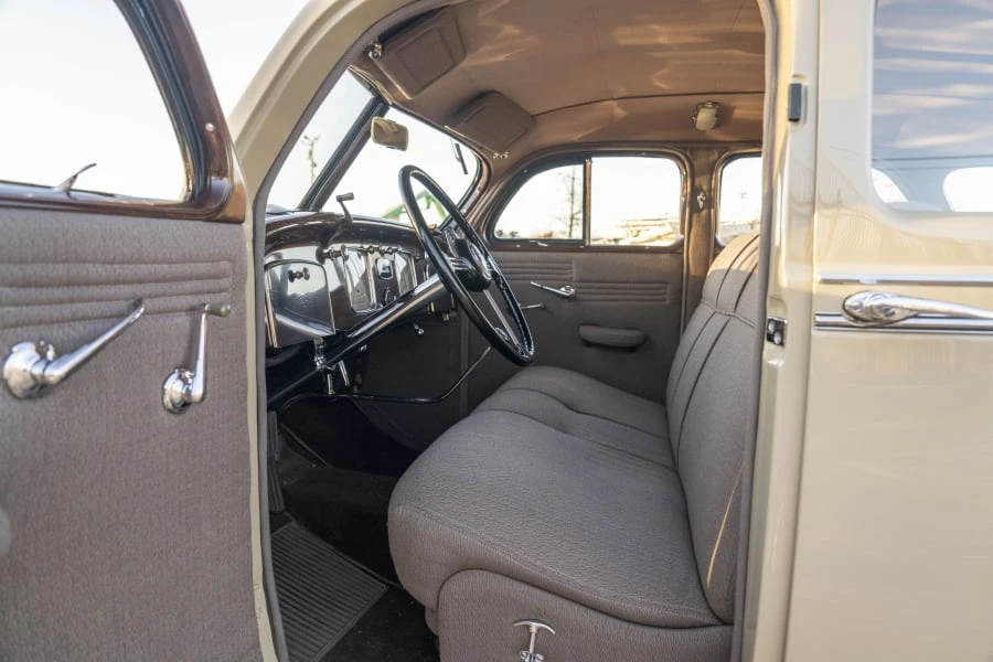 1936 Chrysler Airflow - Image 23 of 31