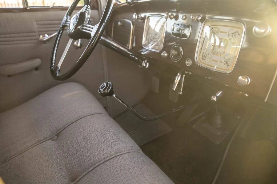 1936 Chrysler Airflow - Image 30 of 31