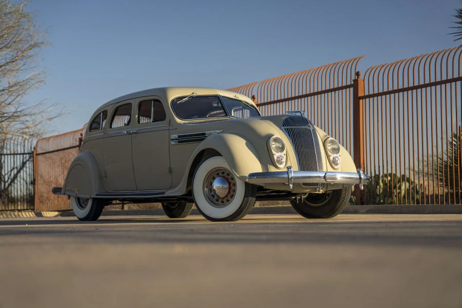 1936 Chrysler Airflow - Image 6 of 31