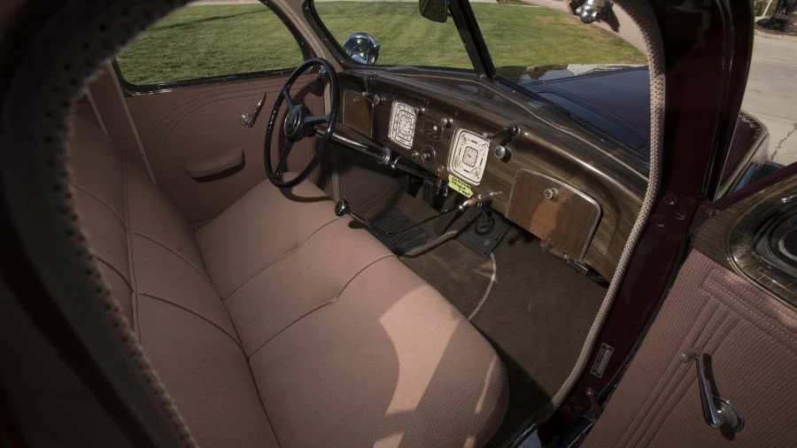 1936 Chrysler Airflow - Image 5 of 12