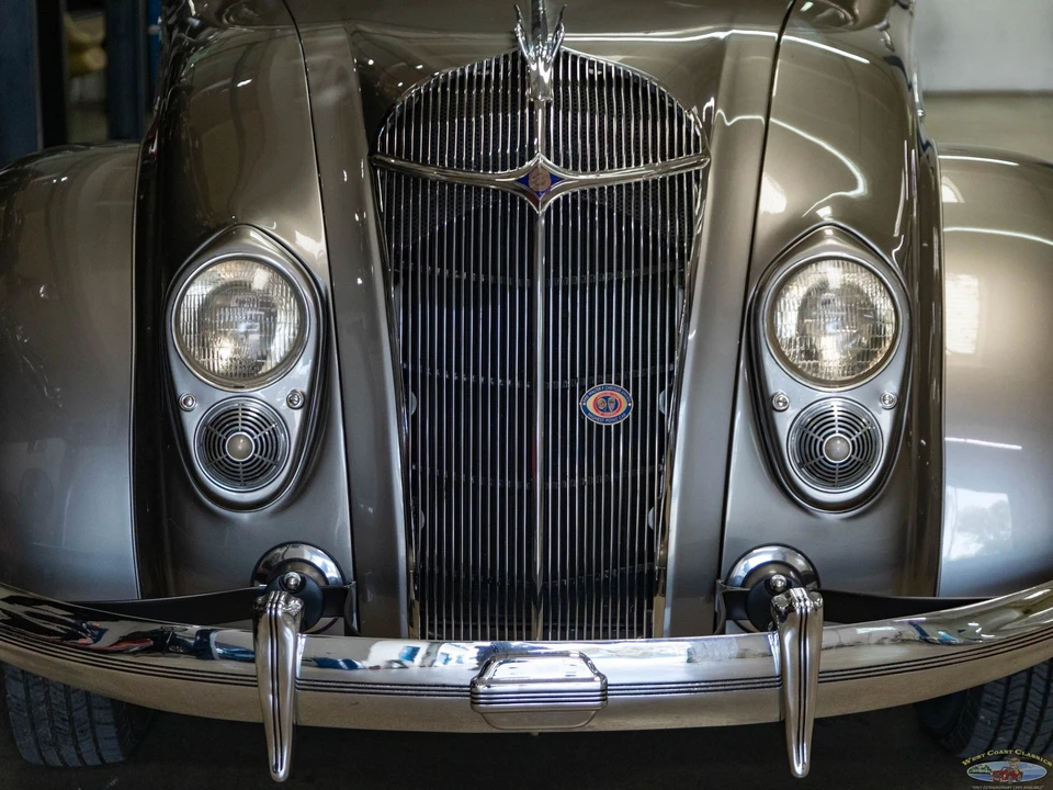 1936 Chrysler Airflow - Image 16 of 21