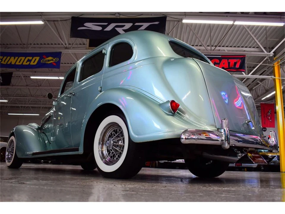 1936 Chrysler Airflow - Image 17 of 31