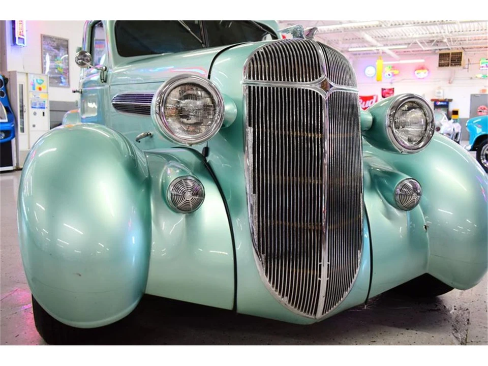 1936 Chrysler Airflow - Image 29 of 31