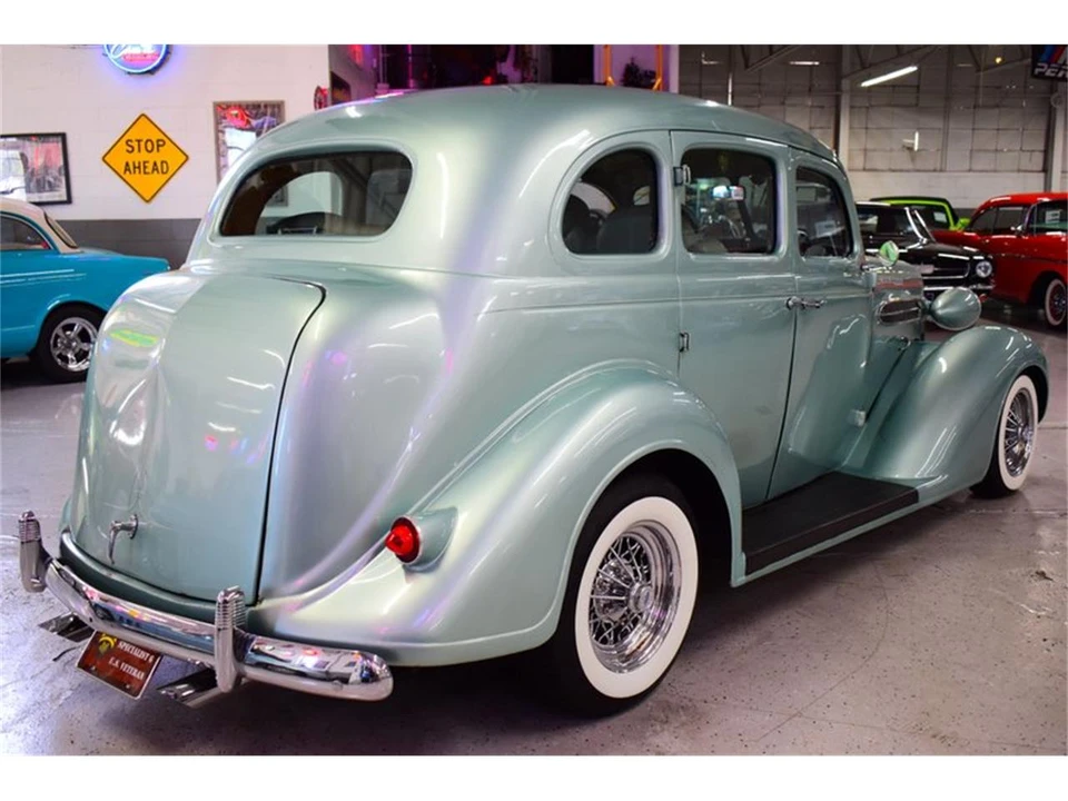 1936 Chrysler Airflow - Image 9 of 31