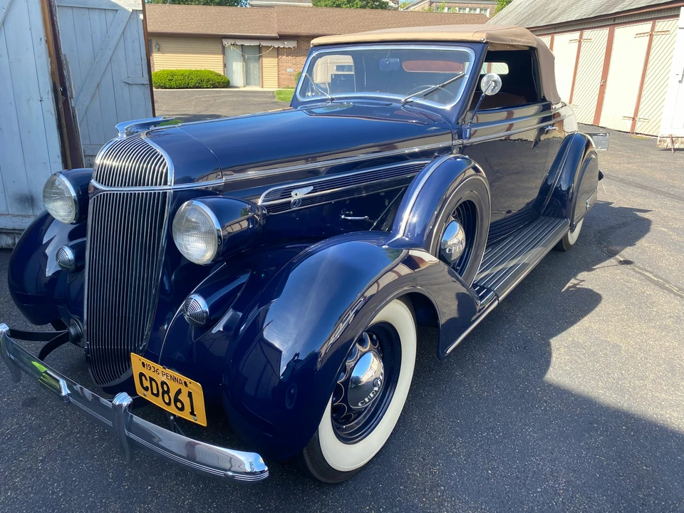 1936 Chrysler Airflow - Image 2 of 14