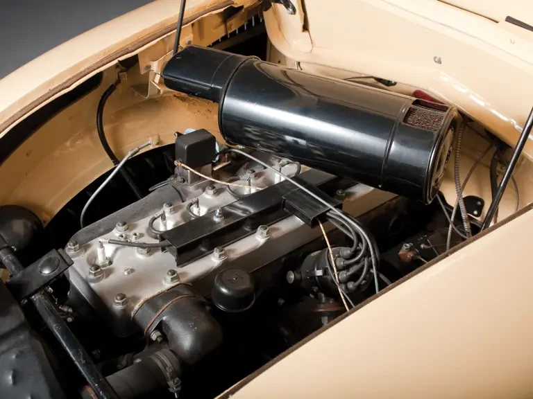1936 Chrysler Airflow - Image 4 of 17