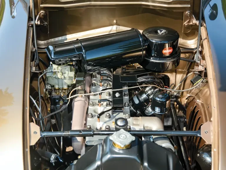 1936 Chrysler Airflow - Image 4 of 21