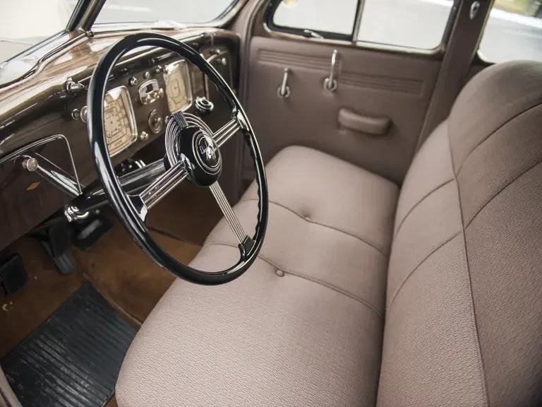 1936 Chrysler Airflow - Image 5 of 31