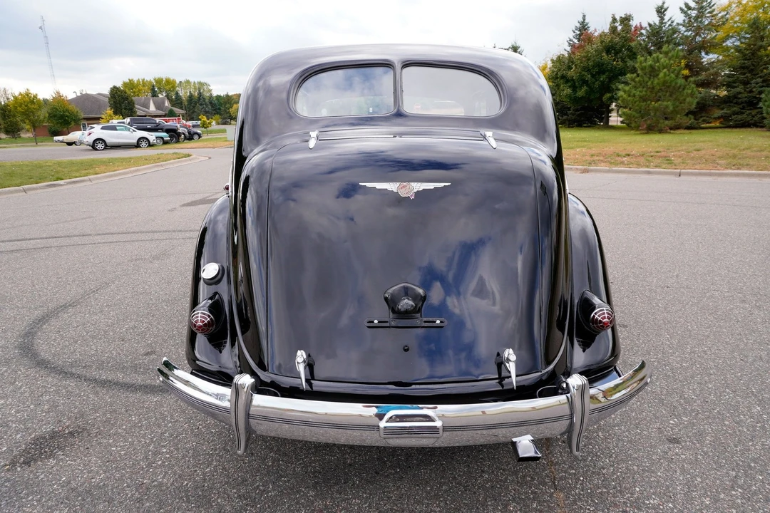 1936 Chrysler Airflow - Image 5 of 21