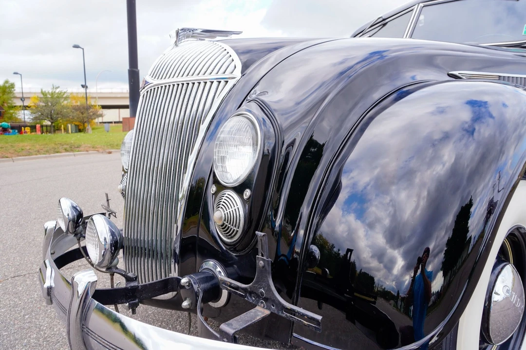 1936 Chrysler Airflow - Image 17 of 21