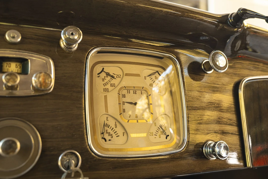 1936 Chrysler Airflow - Image 29 of 31