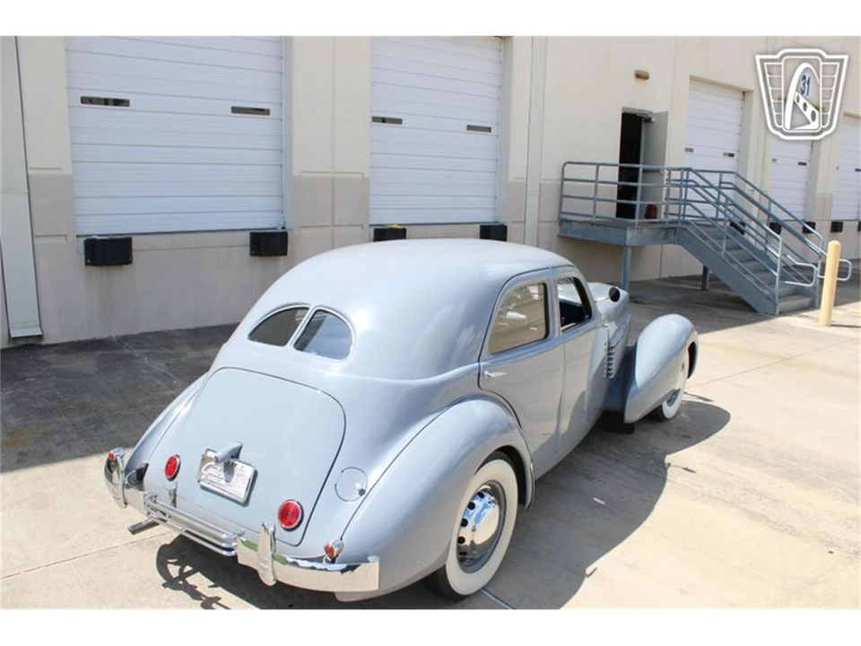 1936 Cord 810 & 812 - Image 28 of 31