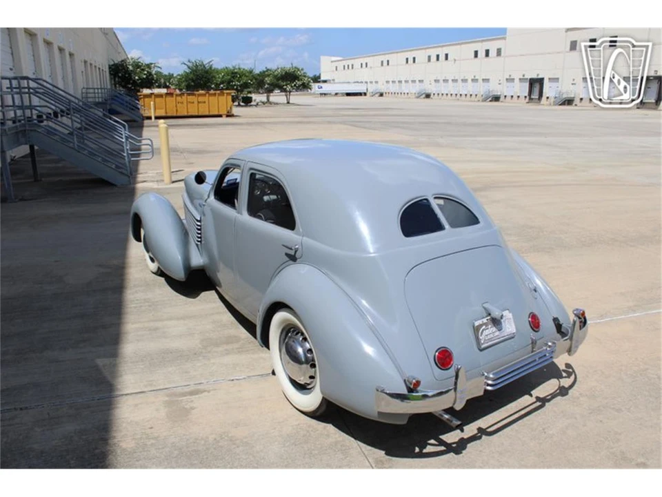 1936 Cord 810 & 812 - Image 23 of 31