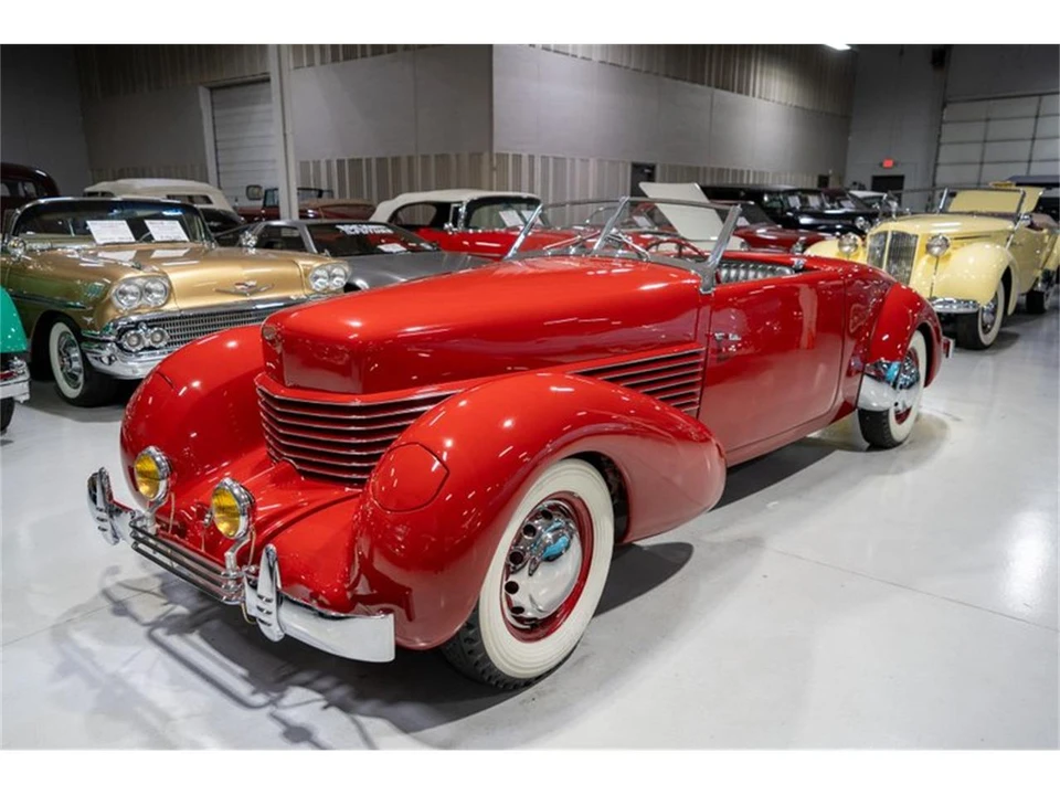 1936 Cord 810 & 812 - Image 10 of 31