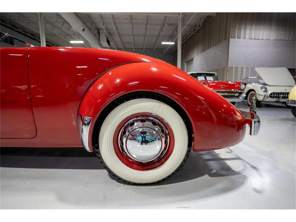 1936 Cord 810 & 812 - Image 20 of 31