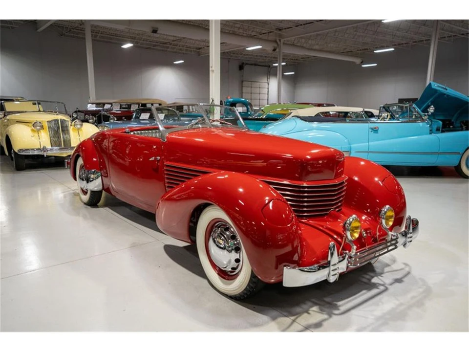 1936 Cord 810 & 812 - Image 12 of 31