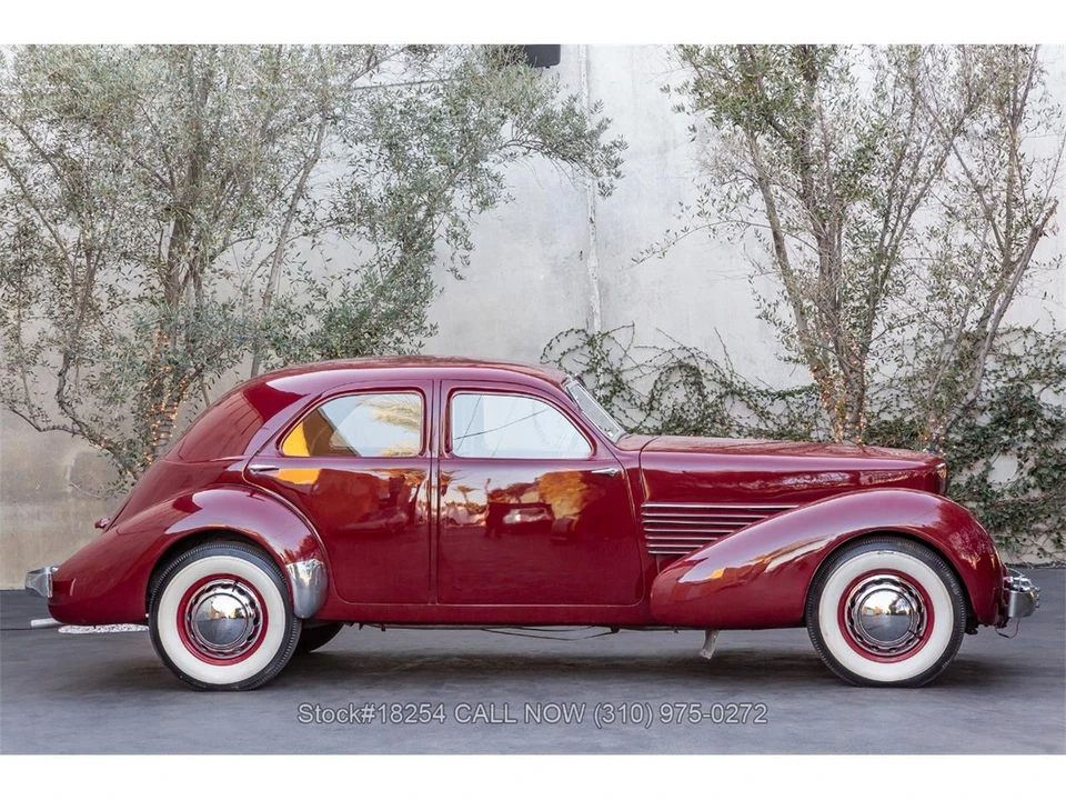 1936 Cord 810 & 812 - Image 4 of 31