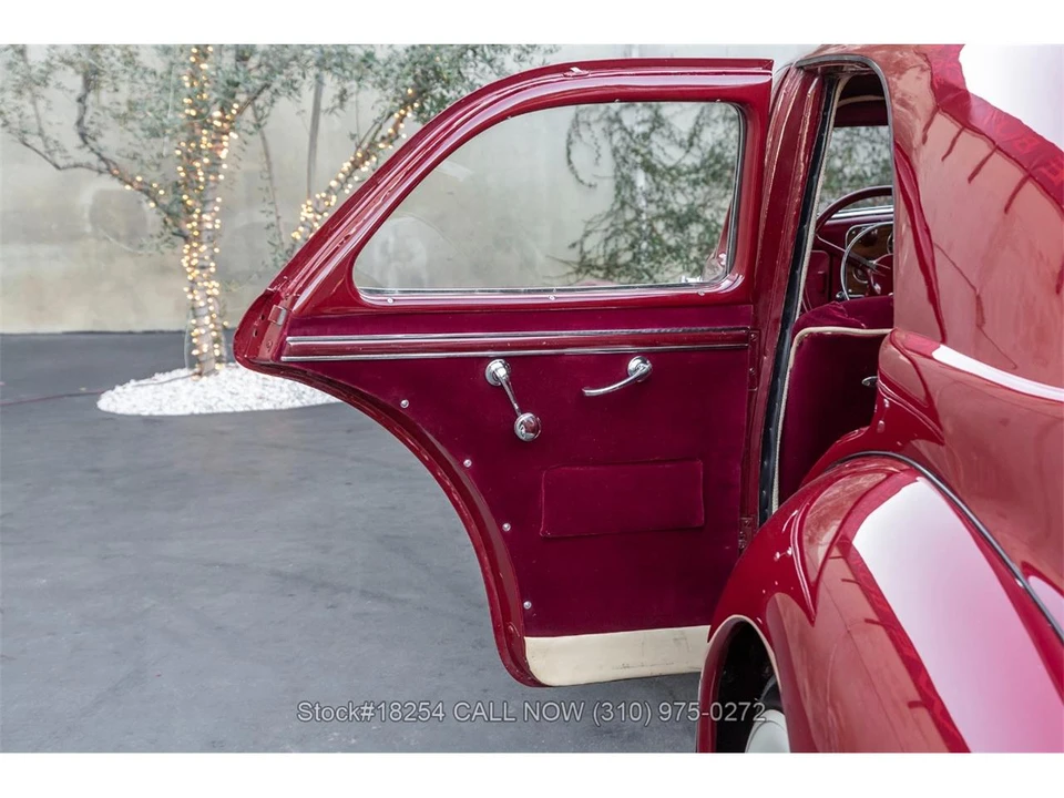 1936 Cord 810 & 812 - Image 20 of 31