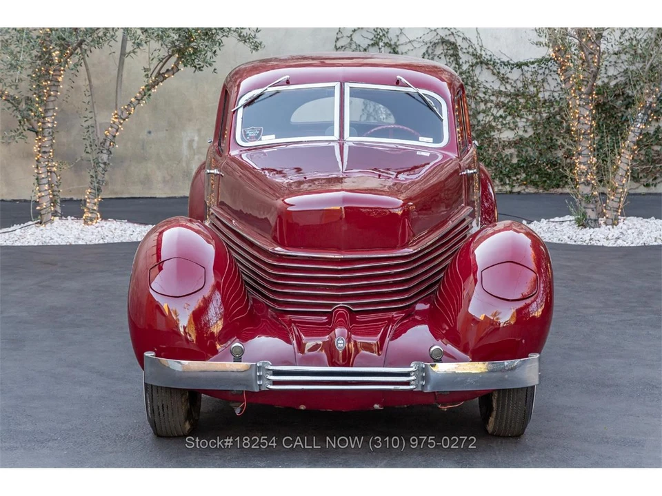1936 Cord 810 & 812 - Image 2 of 31