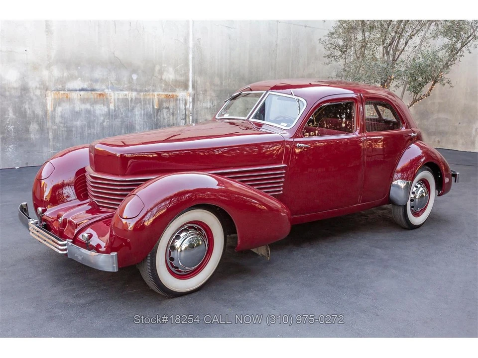 1936 Cord 810 & 812 - Image 8 of 31