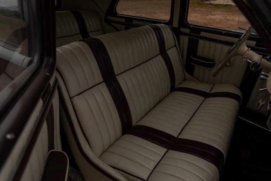 1936 Cord 810 & 812 - Image 10 of 14