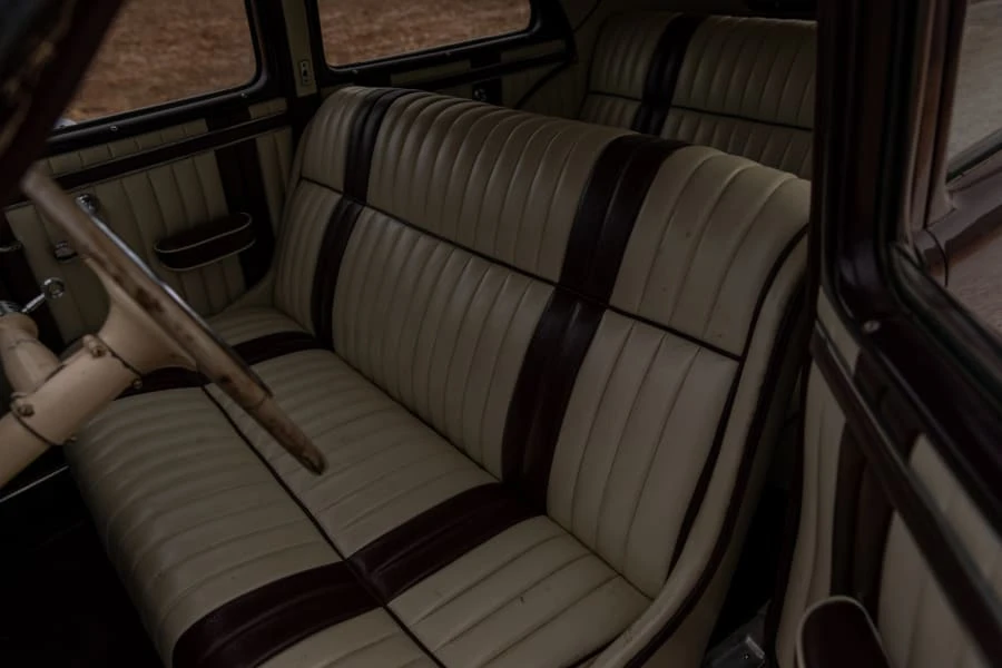 1936 Cord 810 & 812 - Image 9 of 14