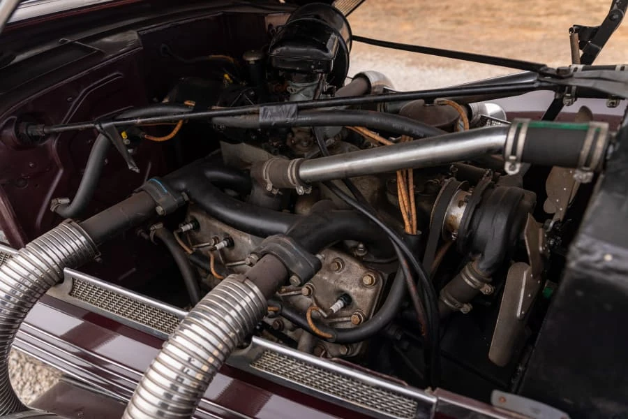 1936 Cord 810 & 812 - Image 14 of 14