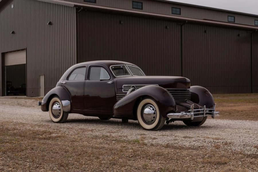 1936 Cord 810 & 812 - Image 7 of 14