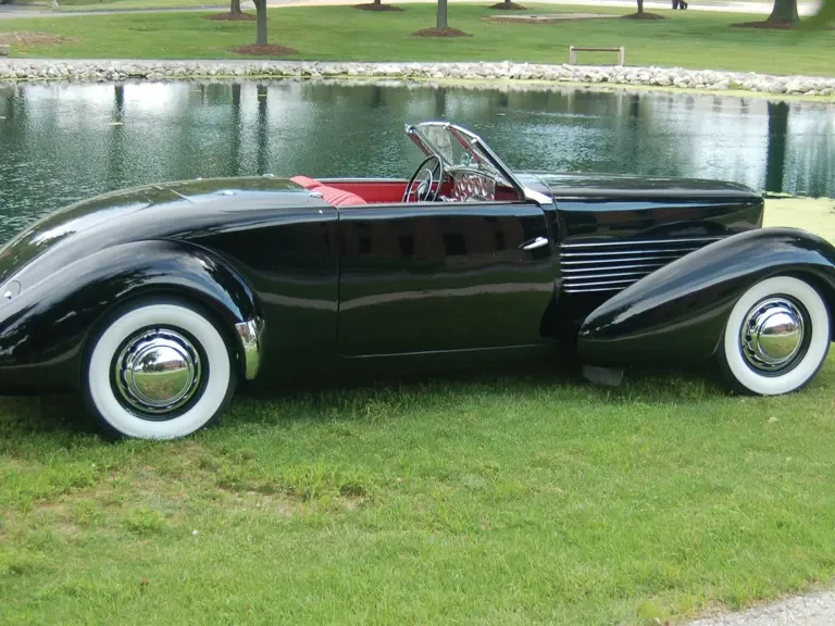 1936 Cord 810 & 812 - Image 3 of 6