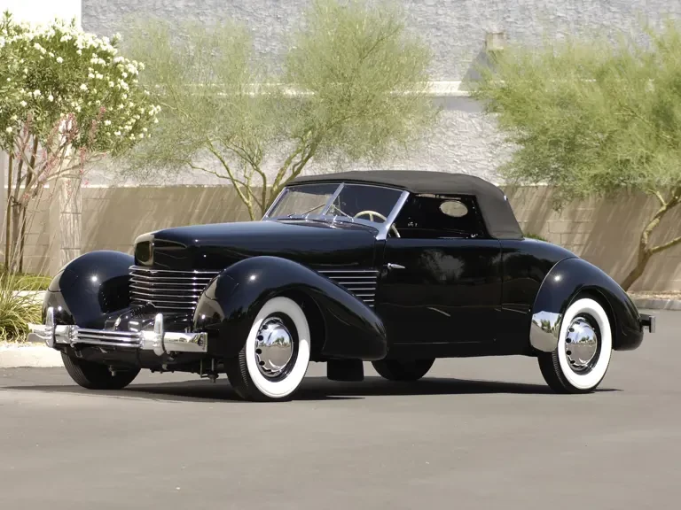 1936 Cord 810 & 812 - Image 2 of 2