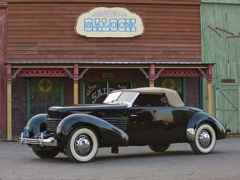 1936 Cord 810 & 812 - Image 2 of 2