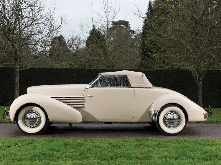1936 Cord 810 & 812 - Image 22 of 28