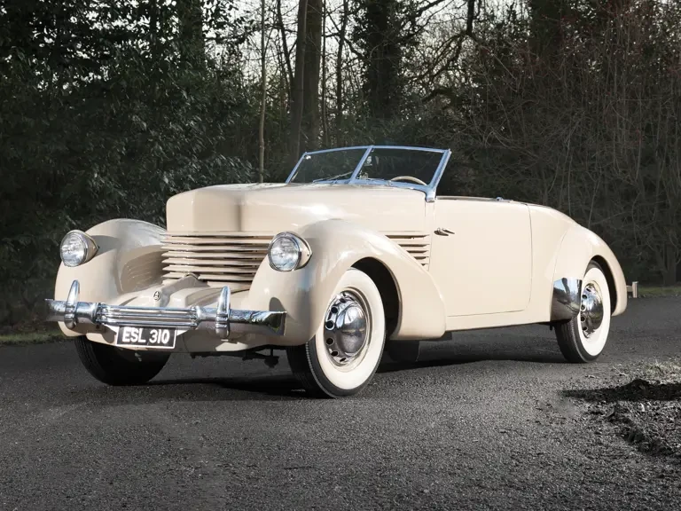 1936 Cord 810 & 812 - Image 23 of 28