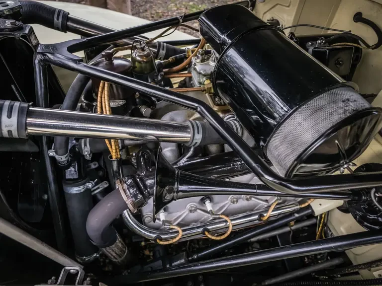 1936 Cord 810 & 812 - Image 21 of 21