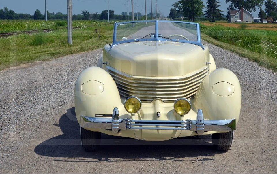 1936 Cord 810 & 812 - Image 3 of 18