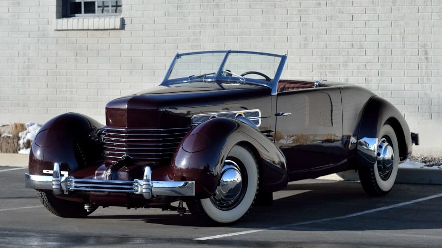1936 Cord 810 & 812 - Image 2 of 20