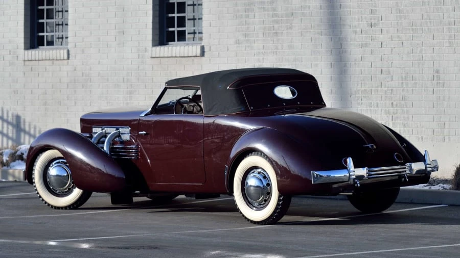 1936 Cord 810 & 812 - Image 13 of 20