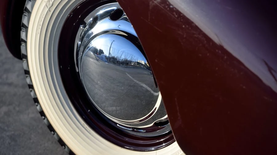 1936 Cord 810 & 812 - Image 15 of 20
