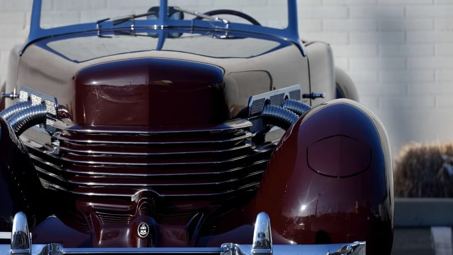 1936 Cord 810 & 812 - Image 18 of 20