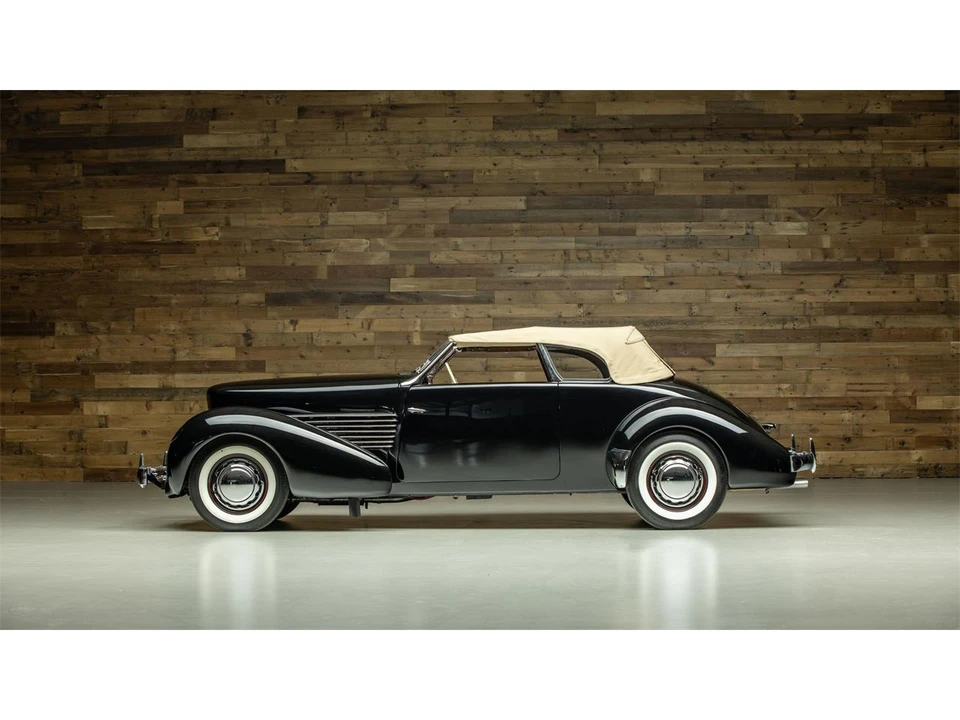 1936 Cord 810 & 812 - Image 4 of 4