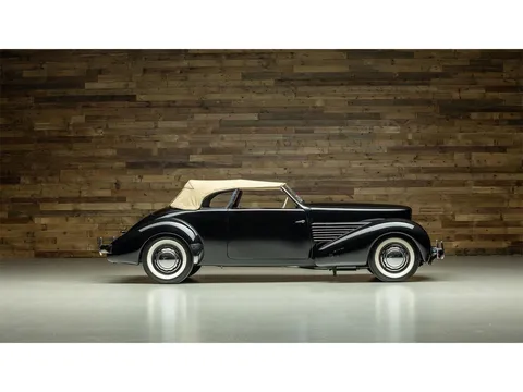 1936 Cord 810 Phaeton