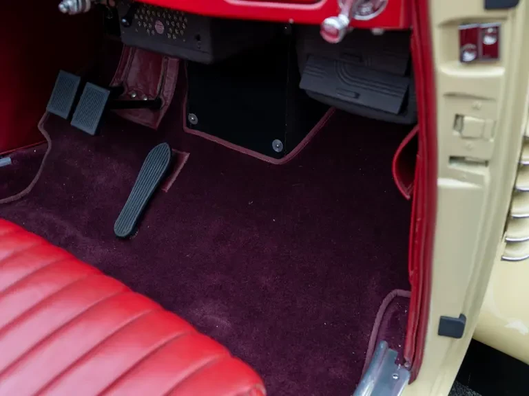 1936 Cord 810 & 812 - Image 25 of 31
