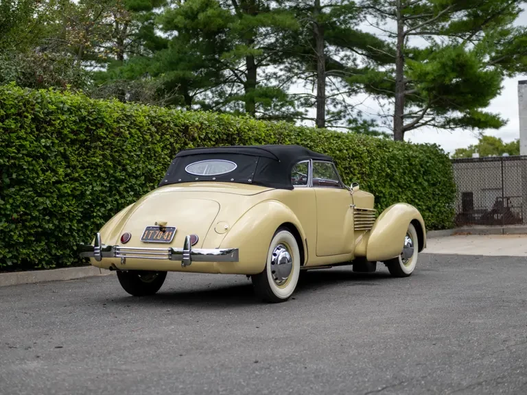 1936 Cord 810 & 812 - Image 3 of 31