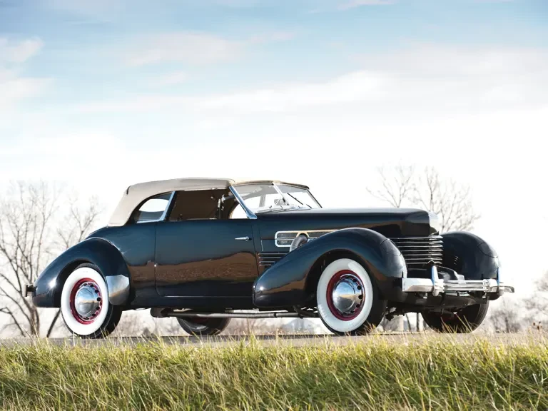 1936 Cord 810 & 812 - Image 2 of 16